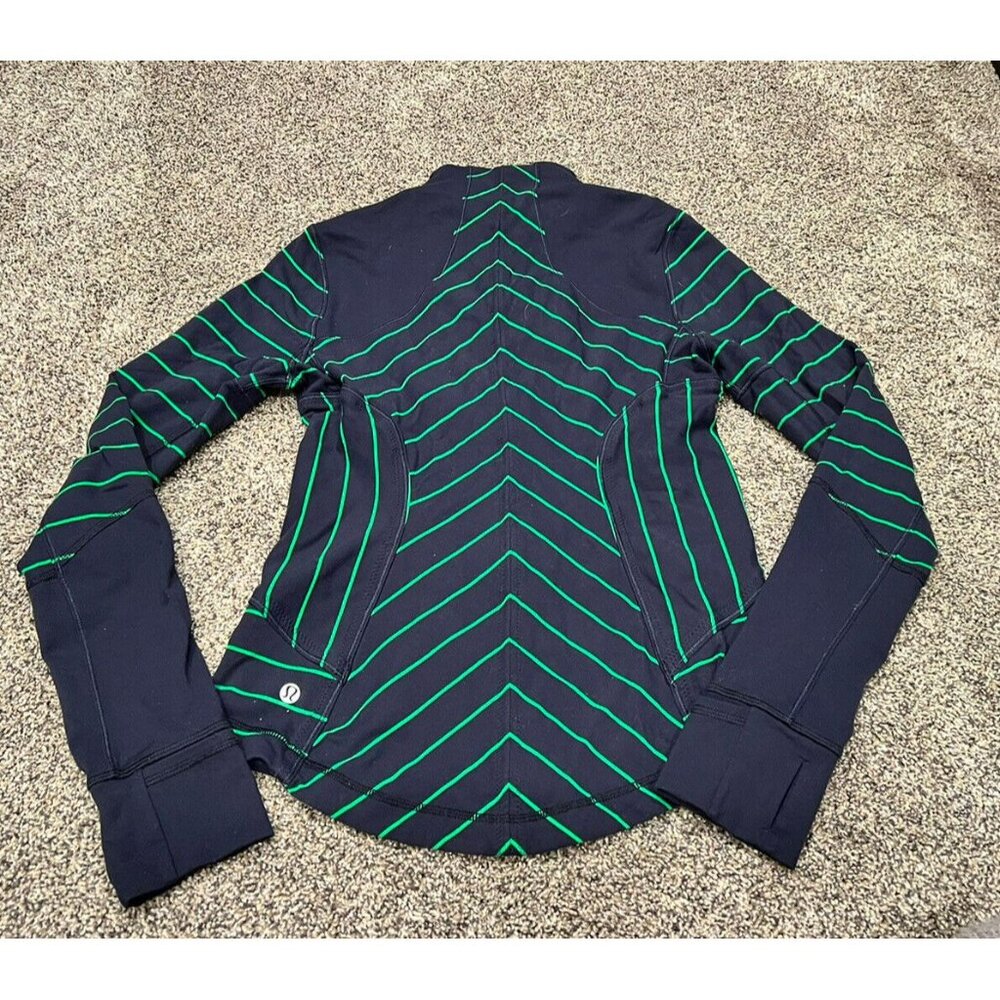 Lululemon Forme Jacket *Cuffins Slalom Stripe Inkwell Size 4 EUC - Picture 3 of 4